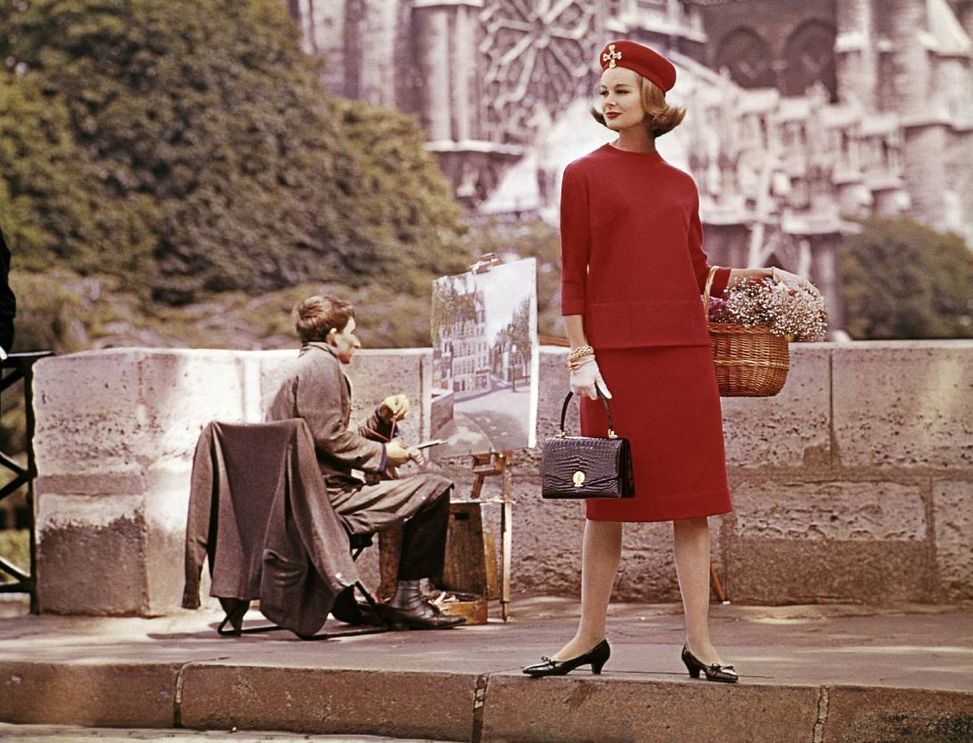 L’évolution de la Mode Moderne : Tendances, Durabilité et Avenir du Style Personnel